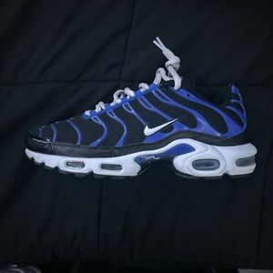 Nike Blue and Black Sneakers